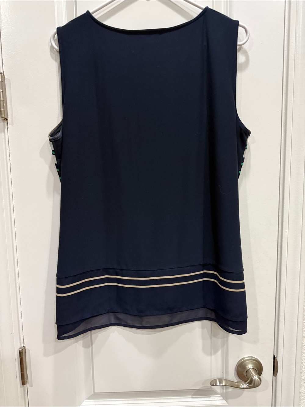 Tommy Hilfiger Navy Striped Sleeveless V-Notch Blouse with Green & Cream Bands - Picture 5 of 5